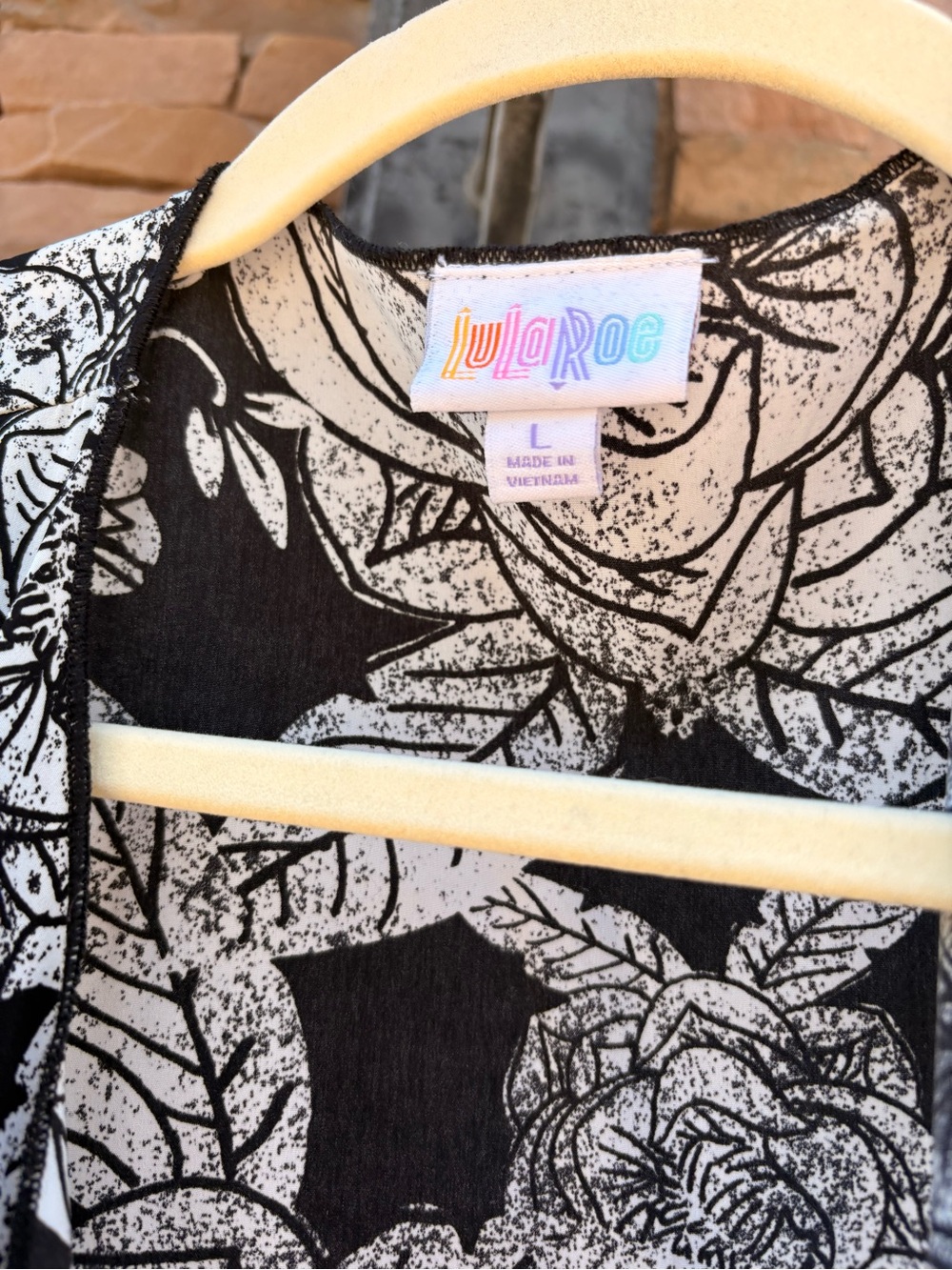 Bundle of LulaRoe Kimonos Size Large - Picture 13 of 13